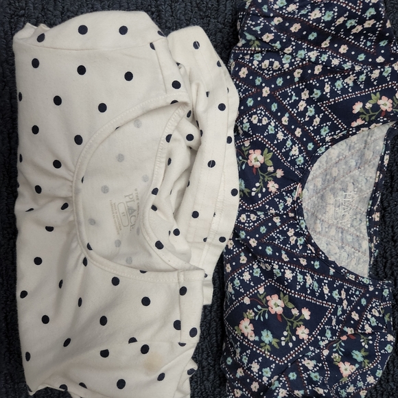 Girl dresses short sleeves